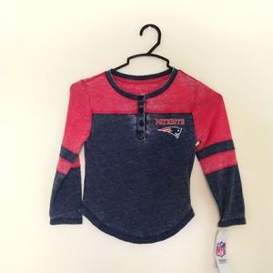 Girls xs Patriots long sleeve tee